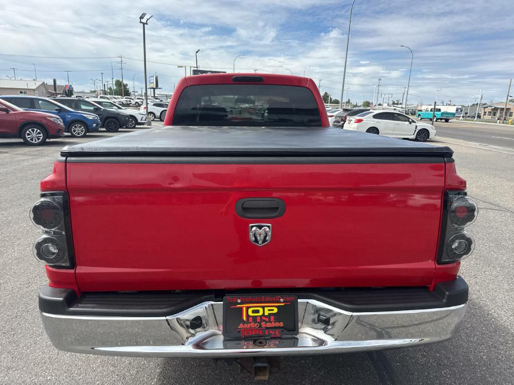 2005 Dodge Dakota Image 4