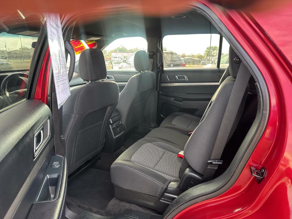 2018 Ford Explorer Image 9