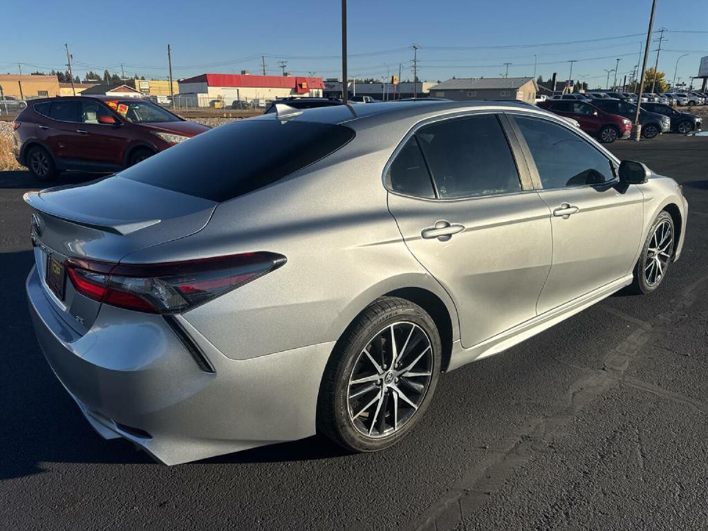 2022 Toyota Camry Image 5