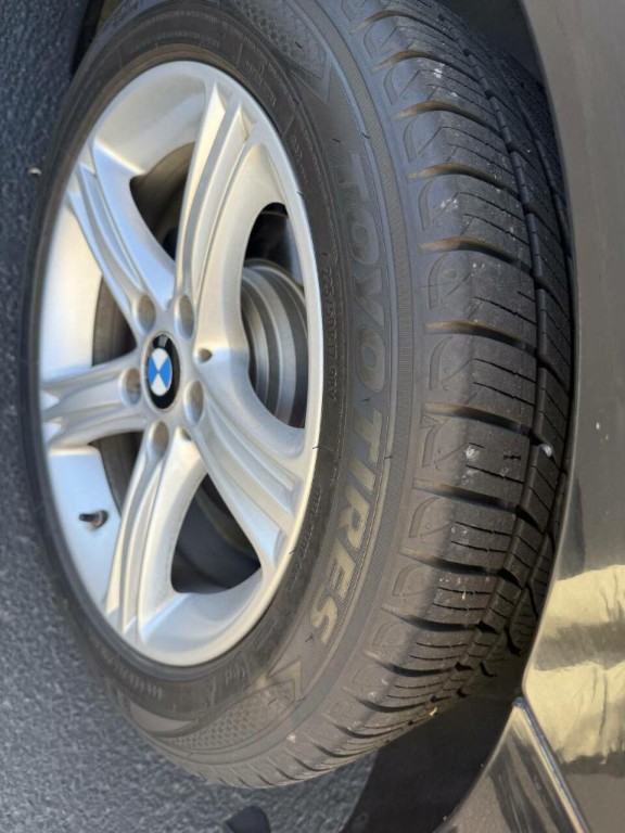 2014 BMW 3 Series Image 13