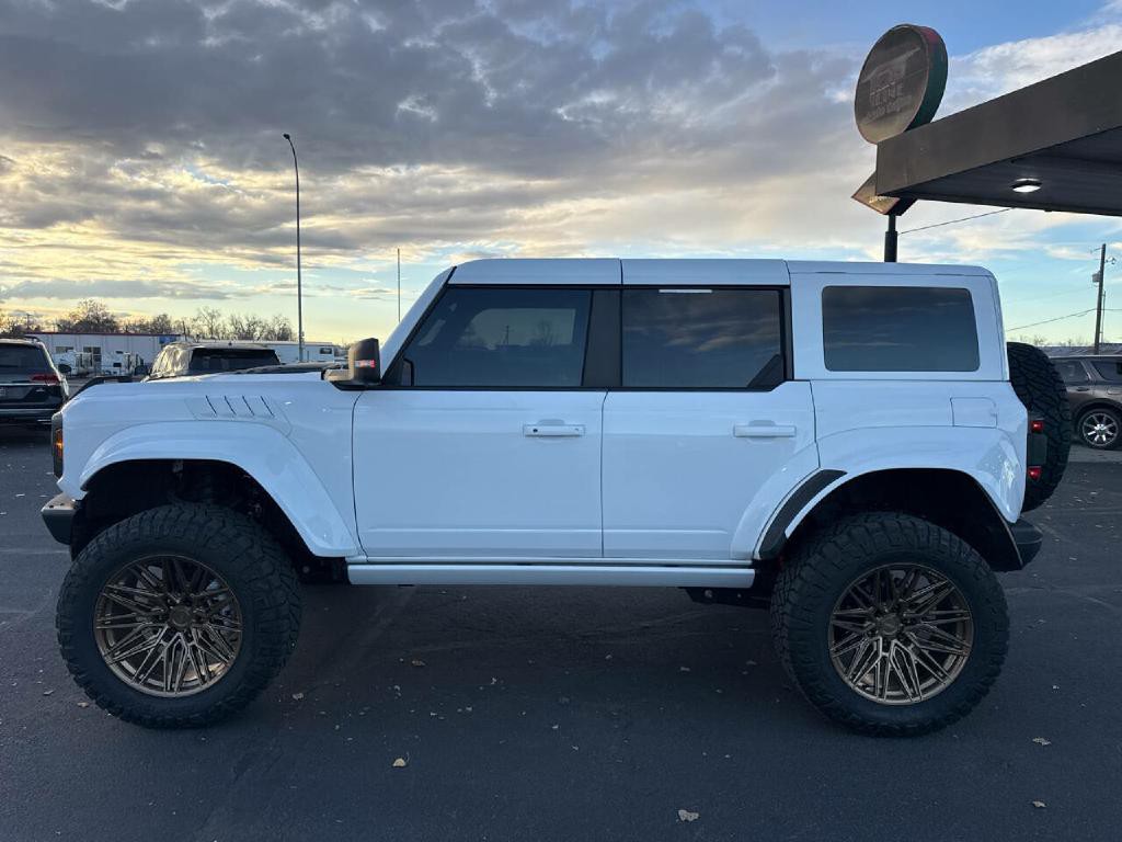 2024 Ford Bronco Image 6