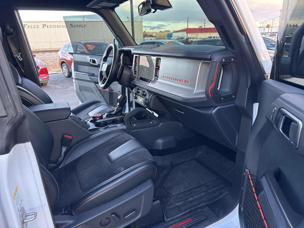 2024 Ford Bronco Image 16