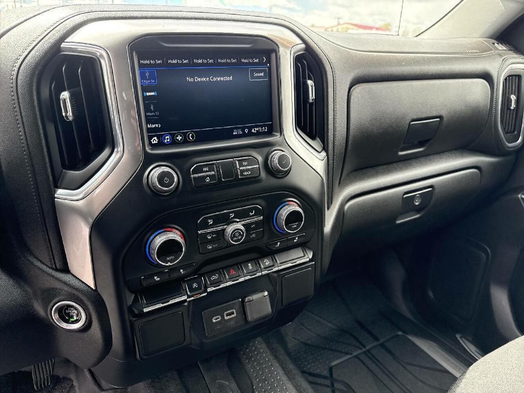 2022 Chevrolet Silverado 1500 Image 17