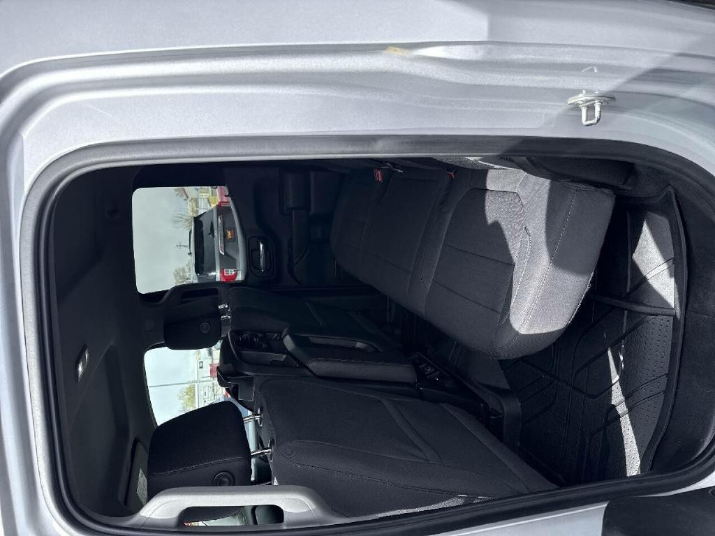 2022 Chevrolet Silverado 1500 Image 18