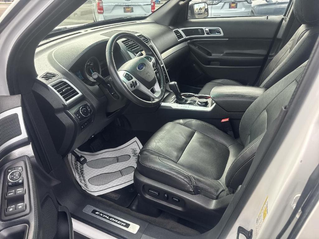 2015 Ford Explorer Image 10