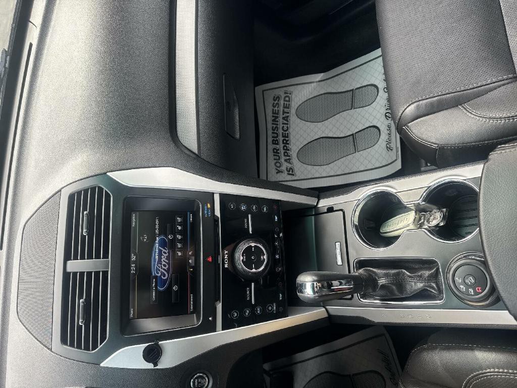 2015 Ford Explorer Image 18