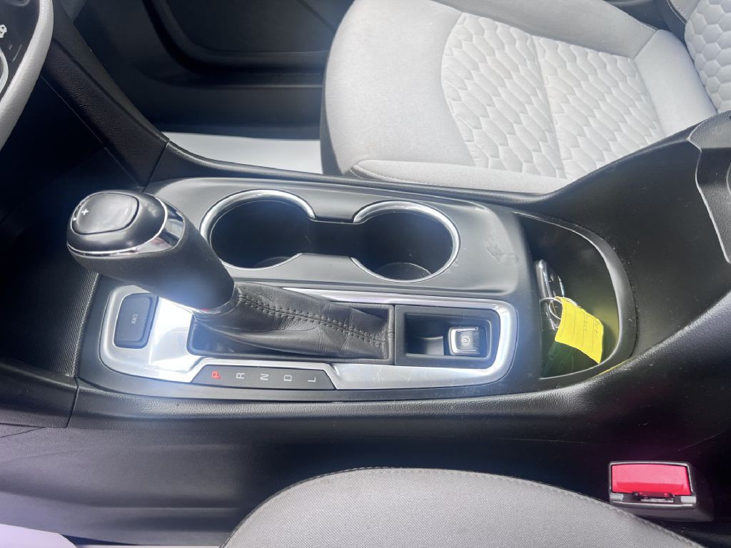 2020 Chevrolet Equinox Image 15