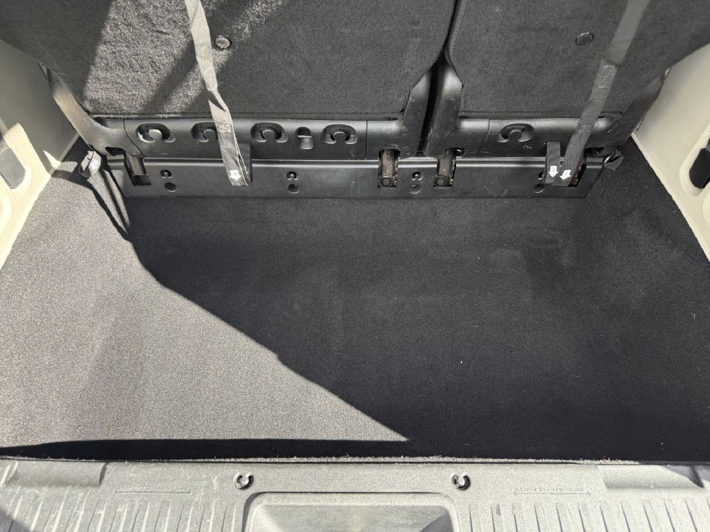 2013 Dodge Grand Caravan Image 6