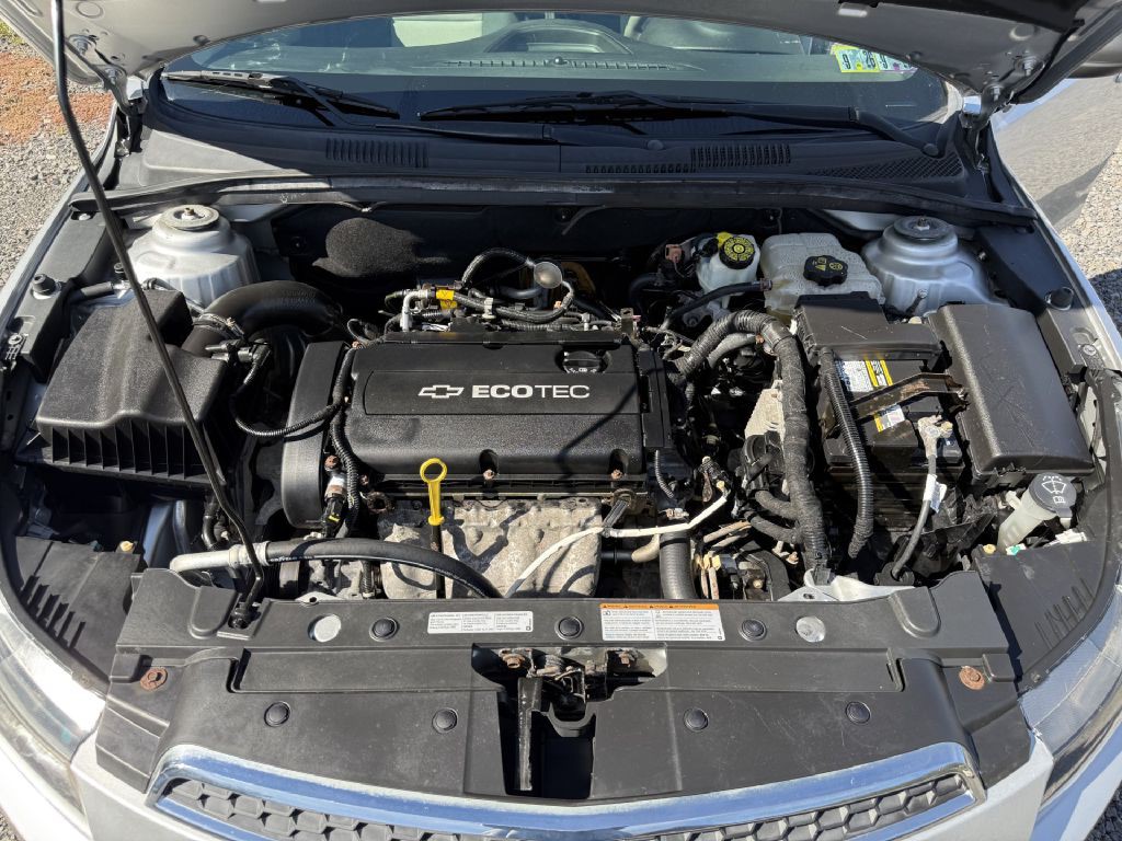 2012 Chevrolet Cruze Image 13