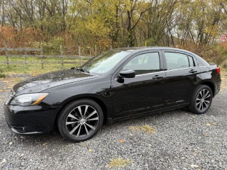 Image for 2014 Chrysler 200 Touring ID: 6878228