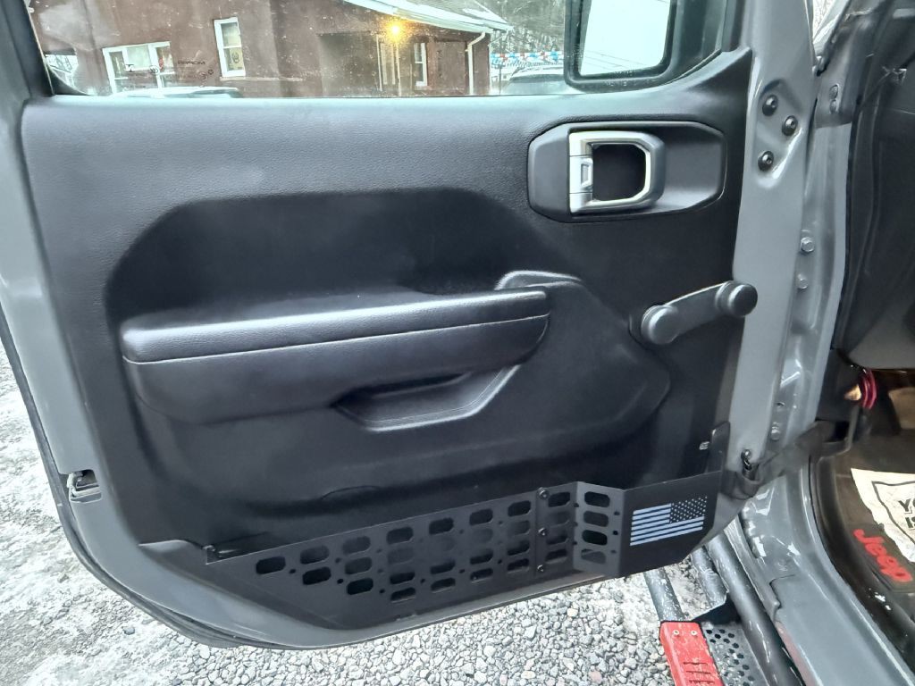 2020 Jeep Wrangler Image 6