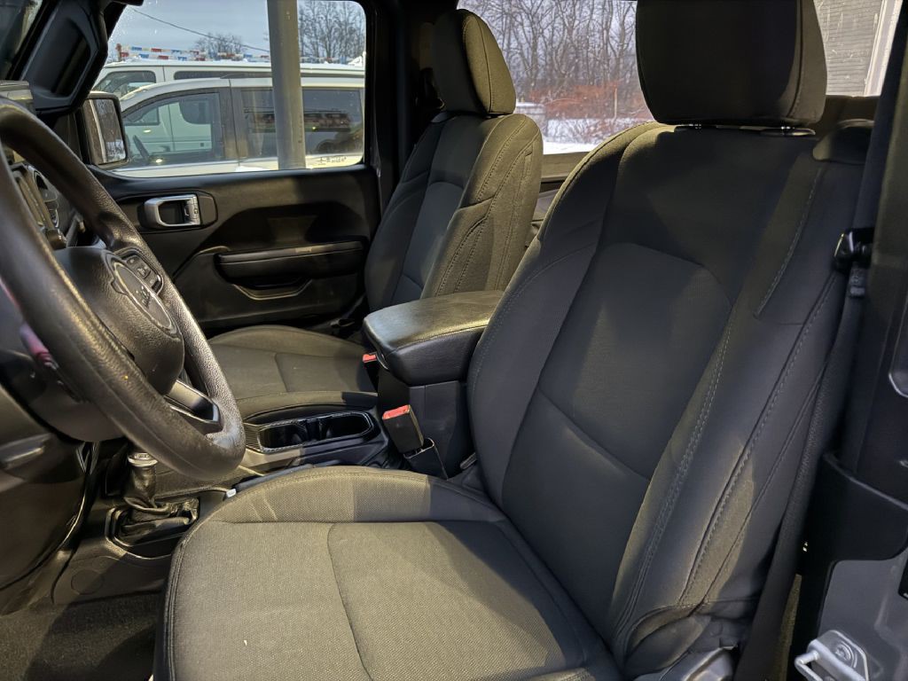 2020 Jeep Wrangler Image 9