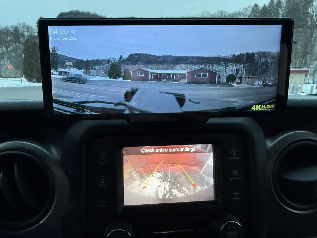 2020 Jeep Wrangler Image 14