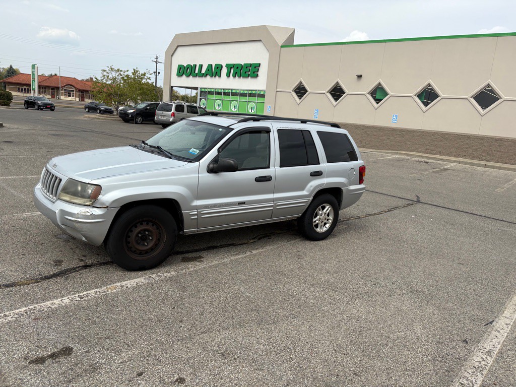 2004 Jeep Grand Cherokee Laredo