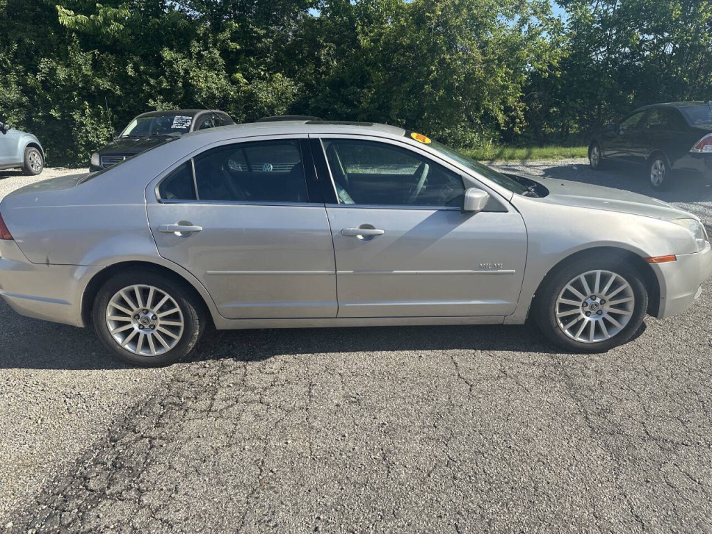 2008 Mercury Milan Image 10