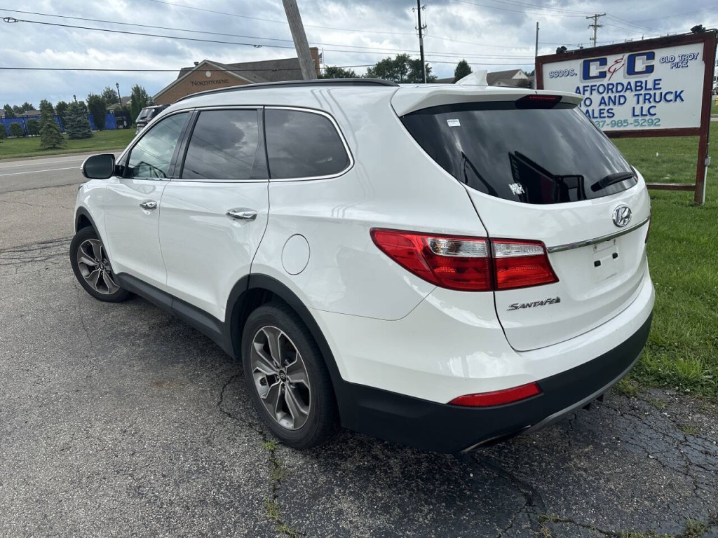 2014 Hyundai Santa Fe Image 3