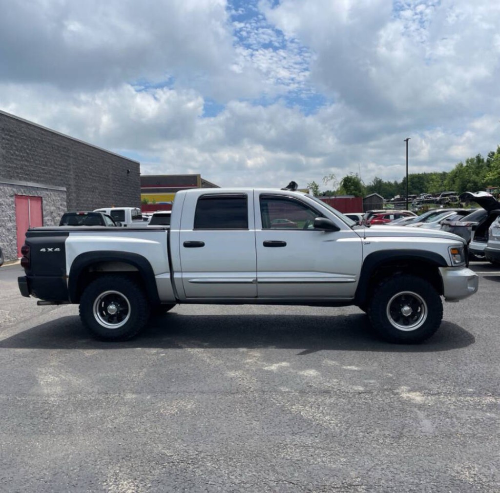 2008 Dodge Dakota Image 6