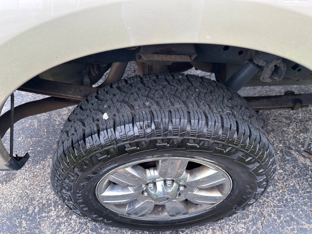 2010 Ford F-150 Image 18