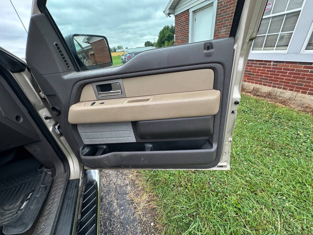 2010 Ford F-150 Image 30