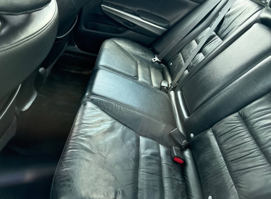 2008 Honda Accord Image 16