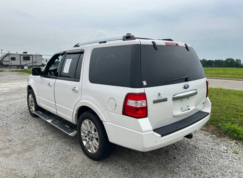 2011 Ford Expedition Image 7