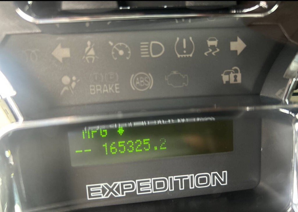 2011 Ford Expedition Image 11
