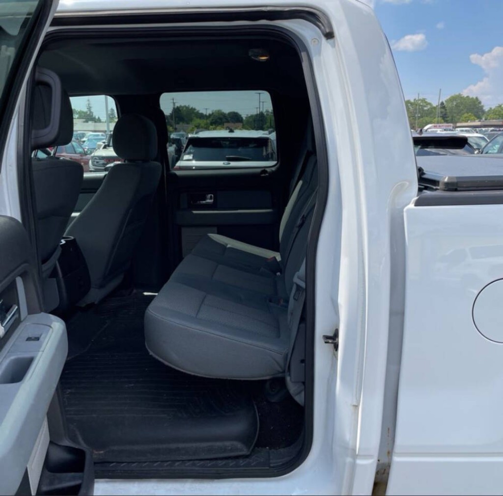 2014 Ford F-150 Image 11