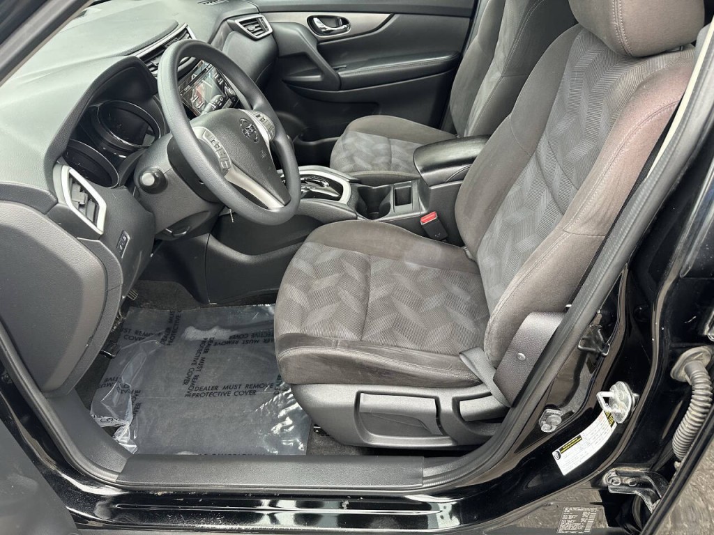 2015 Nissan Rogue Image 8
