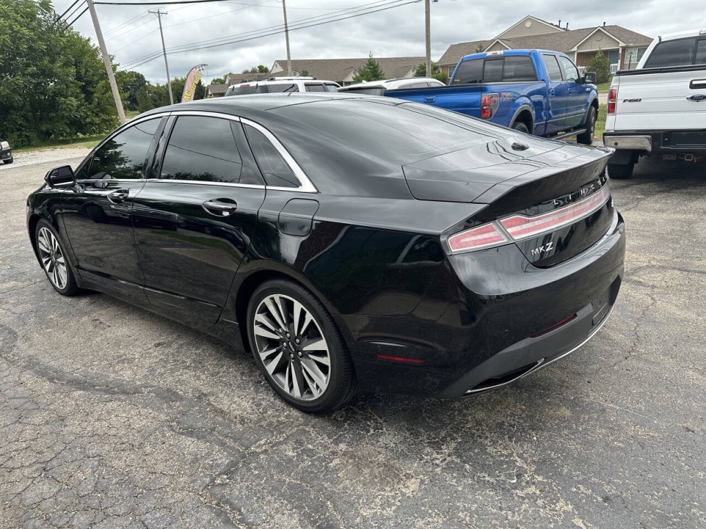 2017 Lincoln MKZ Image 5