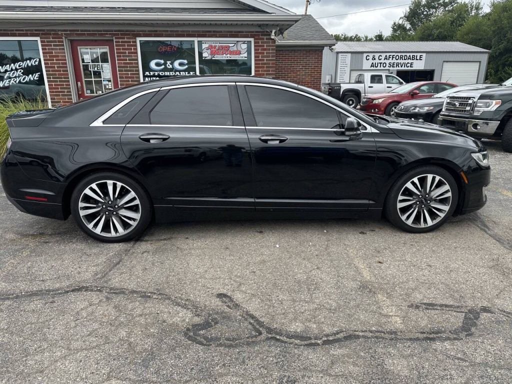 2017 Lincoln MKZ Image 8
