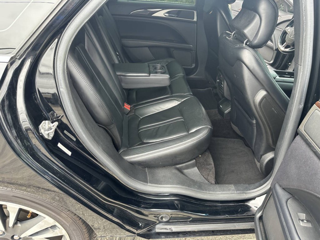 2017 Lincoln MKZ Image 15