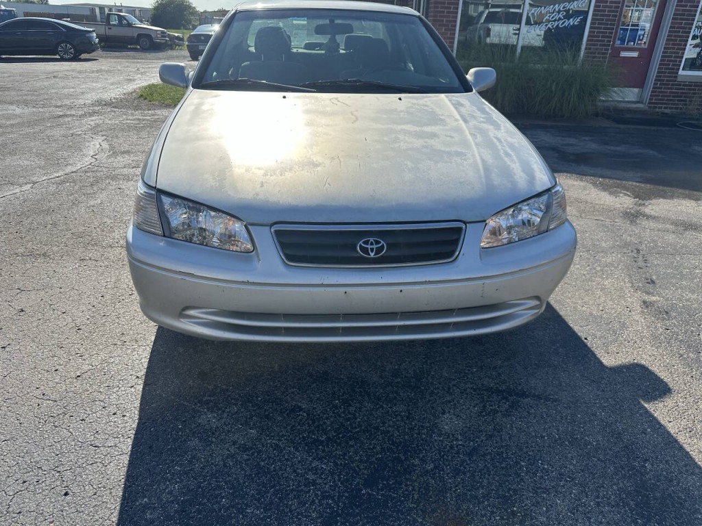 2001 Toyota Camry Image 3