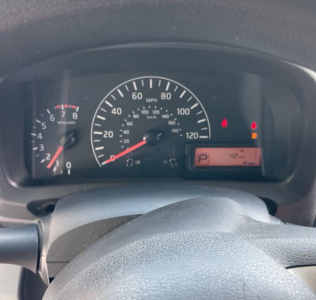 2015 Nissan NV200 Image 13