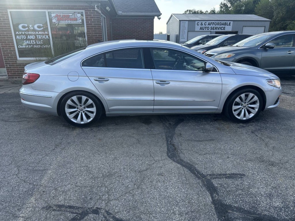 2010 Volkswagen CC Image 6