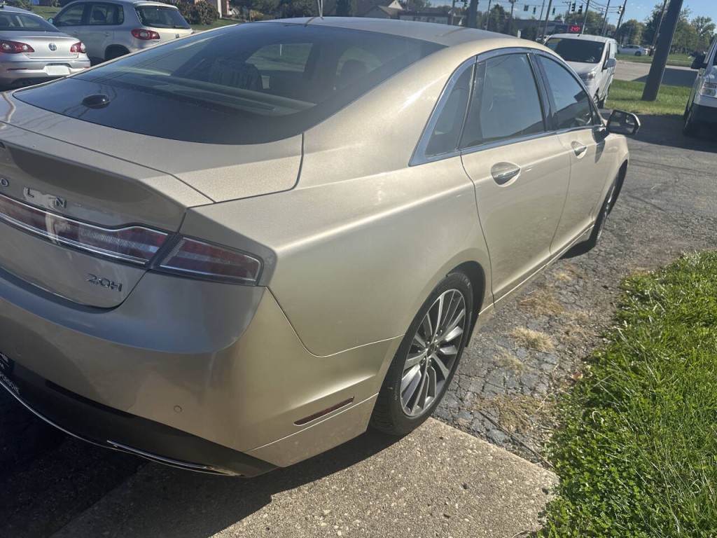 2017 Lincoln MKZ Image 7