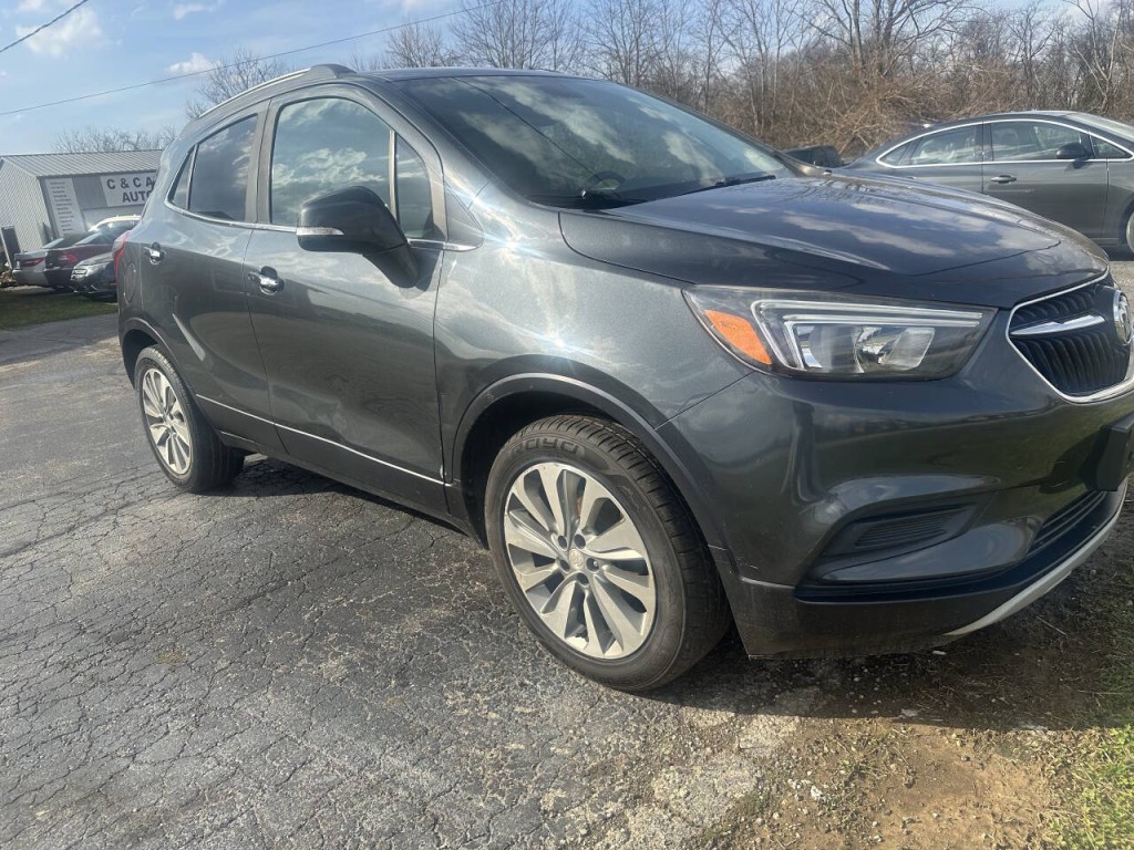 2017 Buick Enclave Image 1