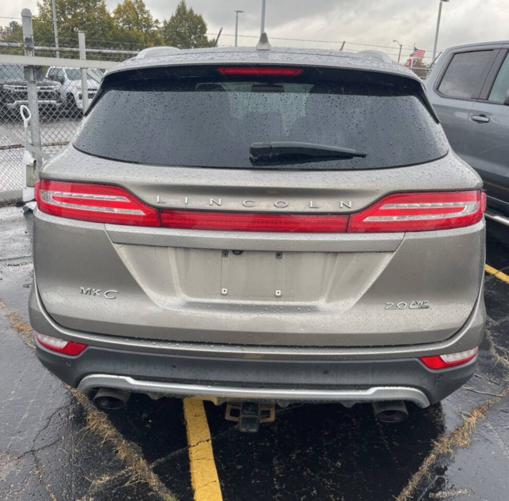 2016 Lincoln MKC Image 4