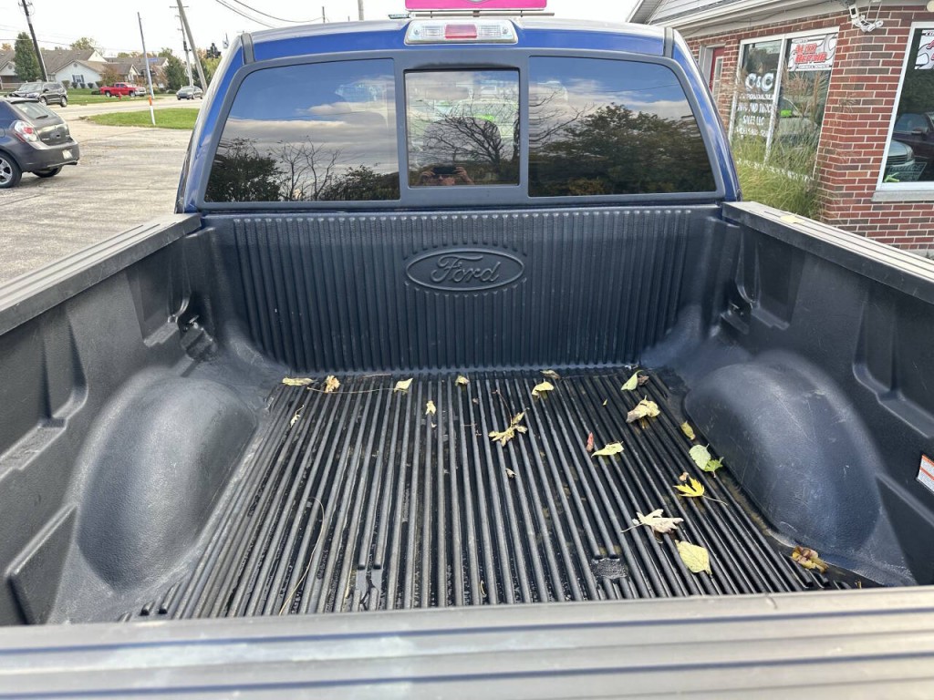 2011 Ford F-150 Image 8