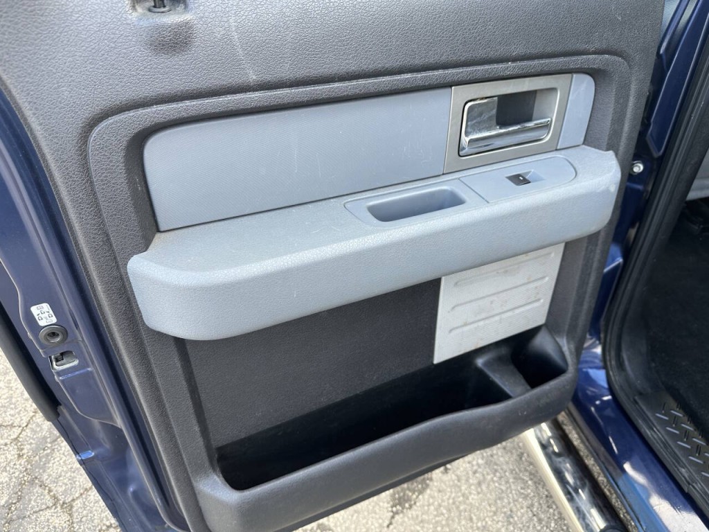 2011 Ford F-150 Image 17