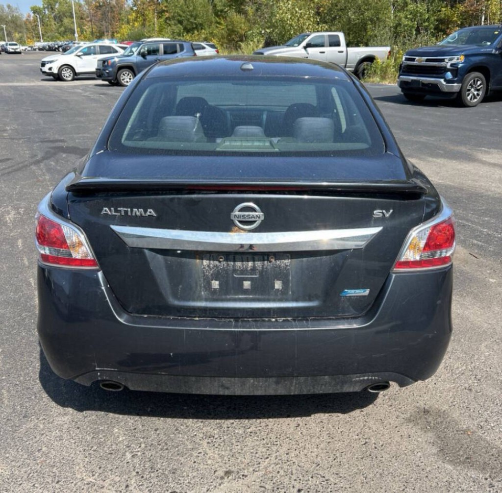 2014 Nissan Altima Image 4