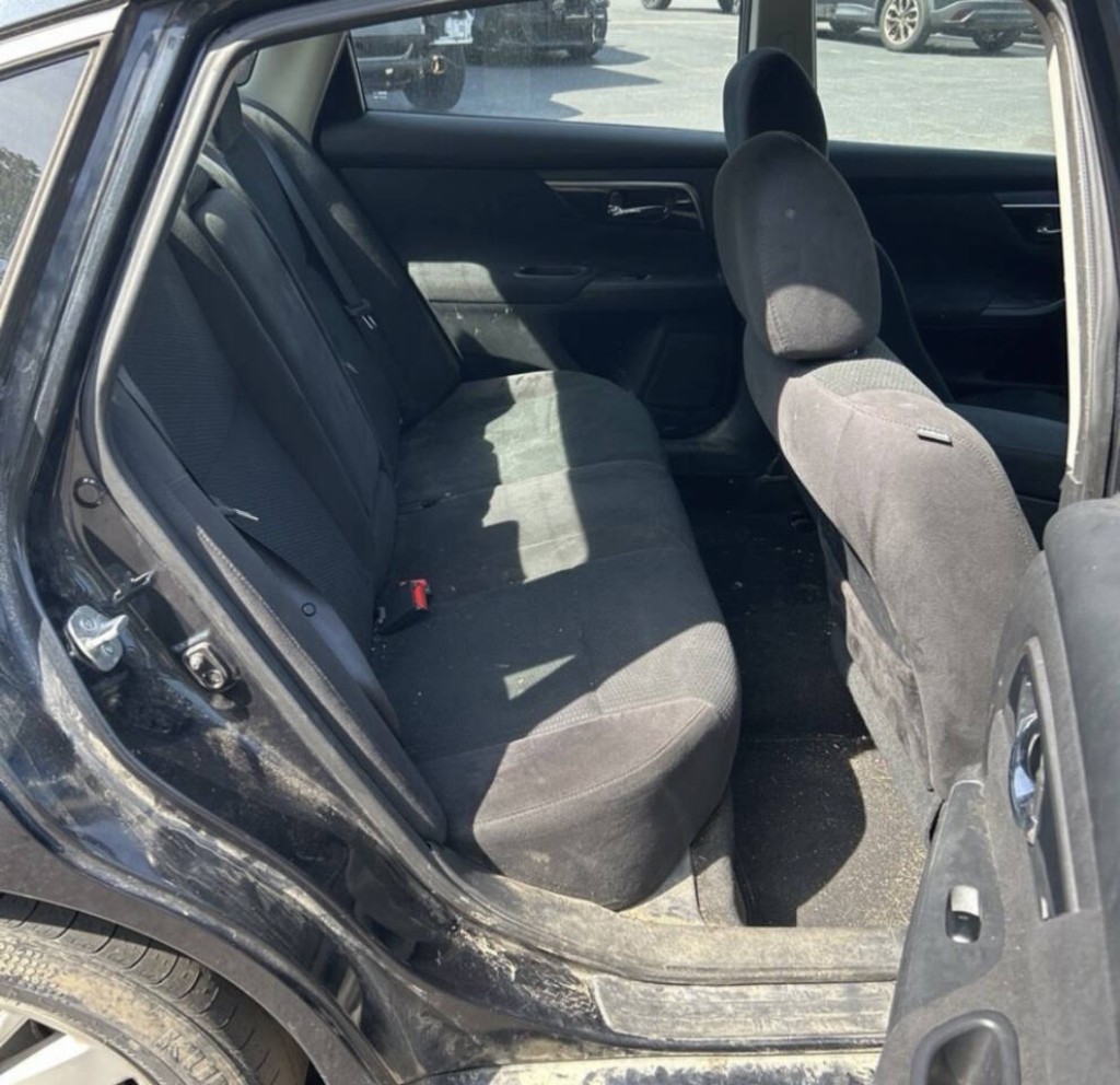 2014 Nissan Altima Image 11