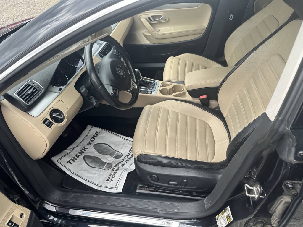 2016 Volkswagen CC Image 6