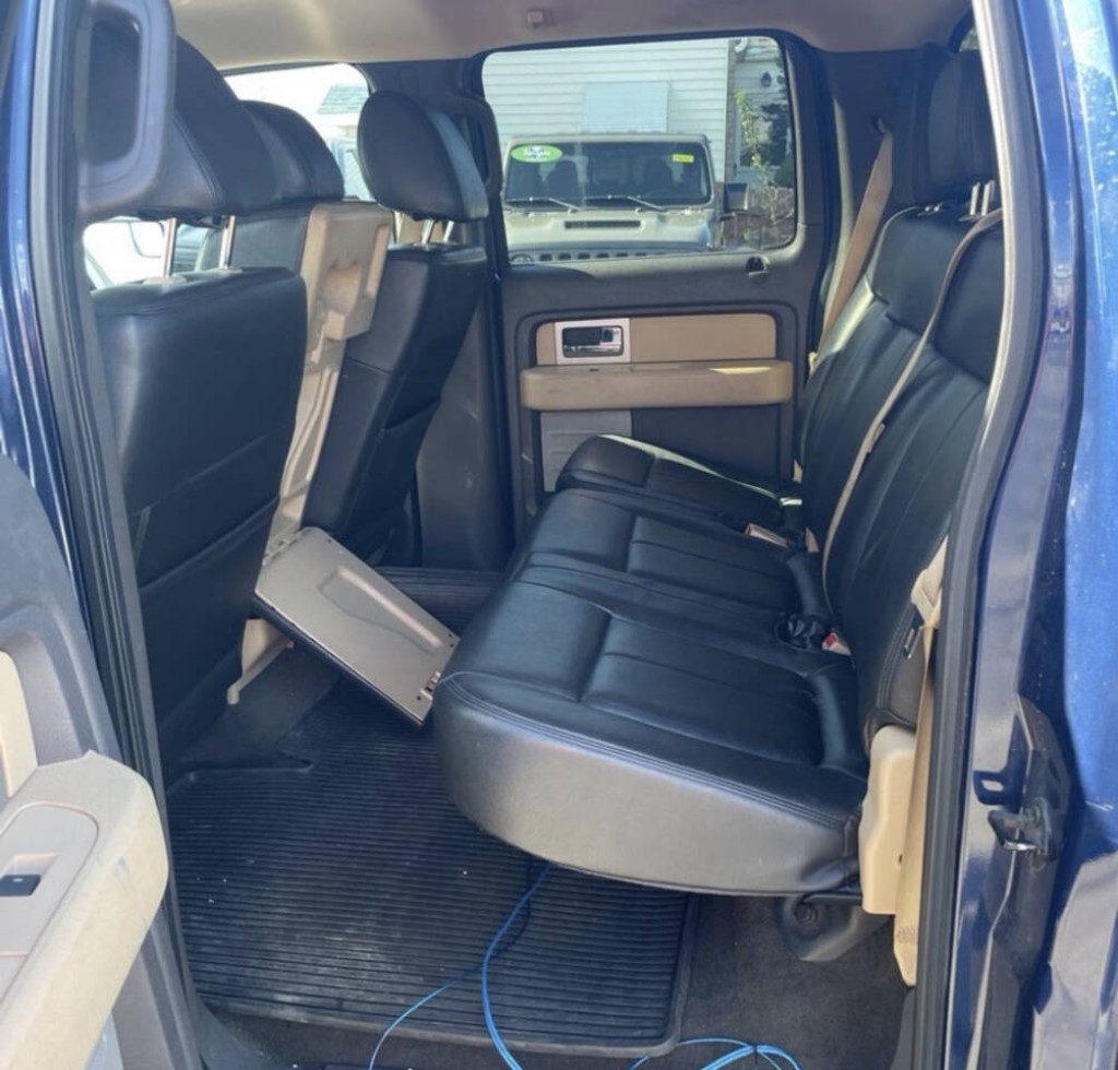 2011 Ford F-150 Image 12