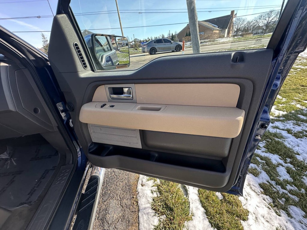2011 Ford F-150 Image 33
