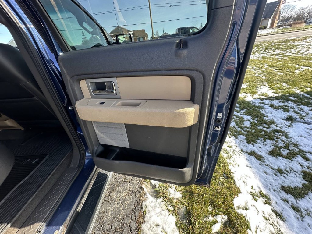 2011 Ford F-150 Image 36