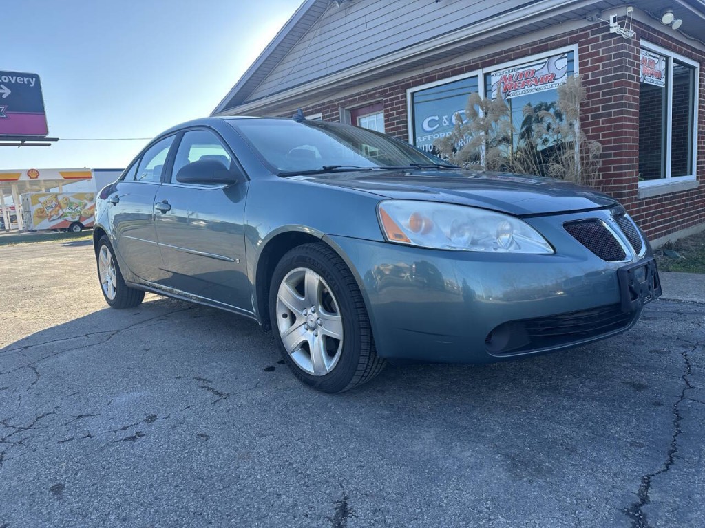 2009 Pontiac G6 Image 3