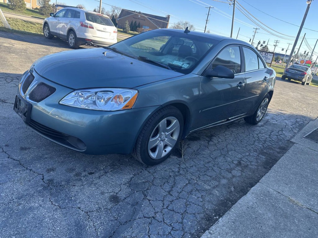 2009 Pontiac G6 Image 30