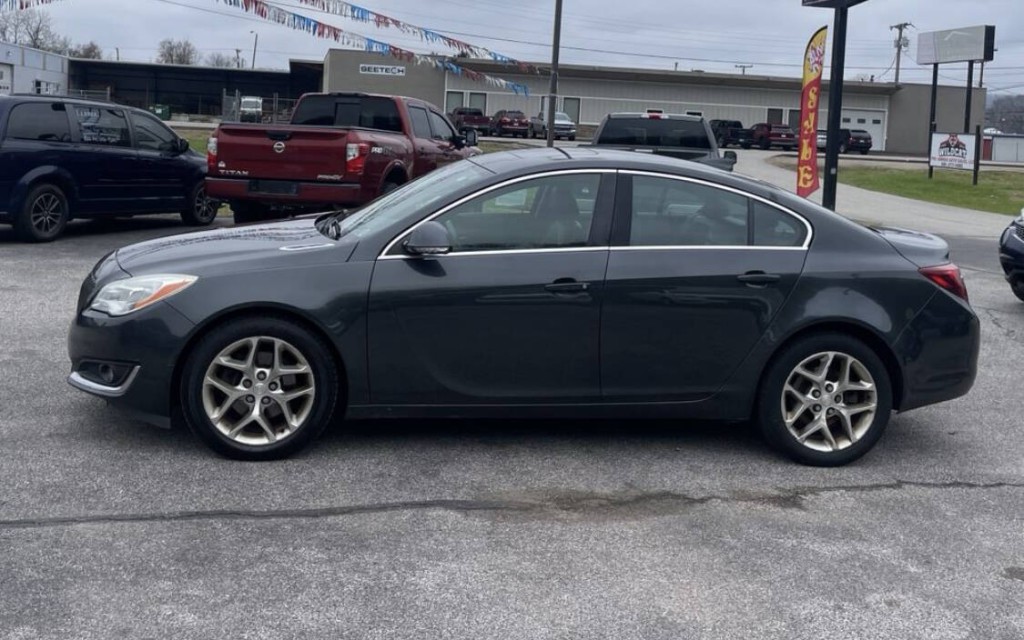 2016 Buick Regal Image 3