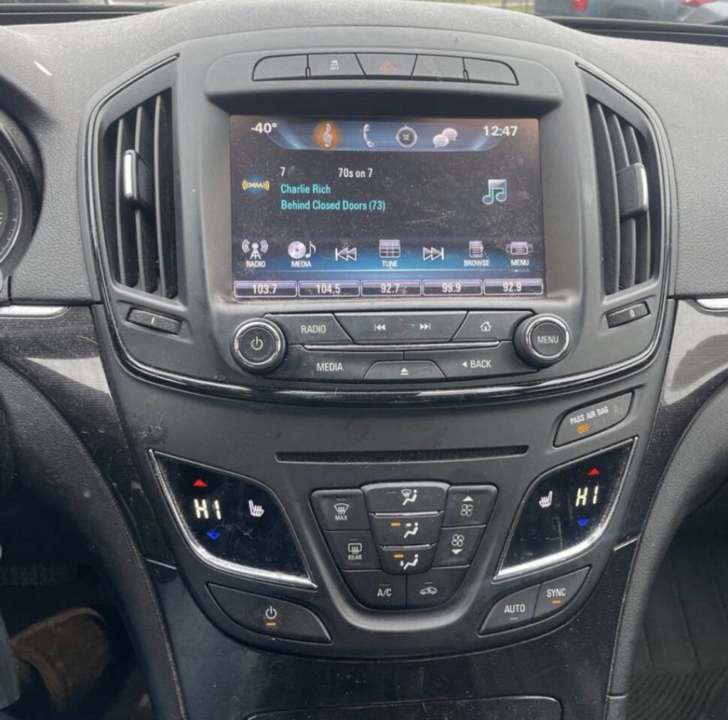 2016 Buick Regal Image 14