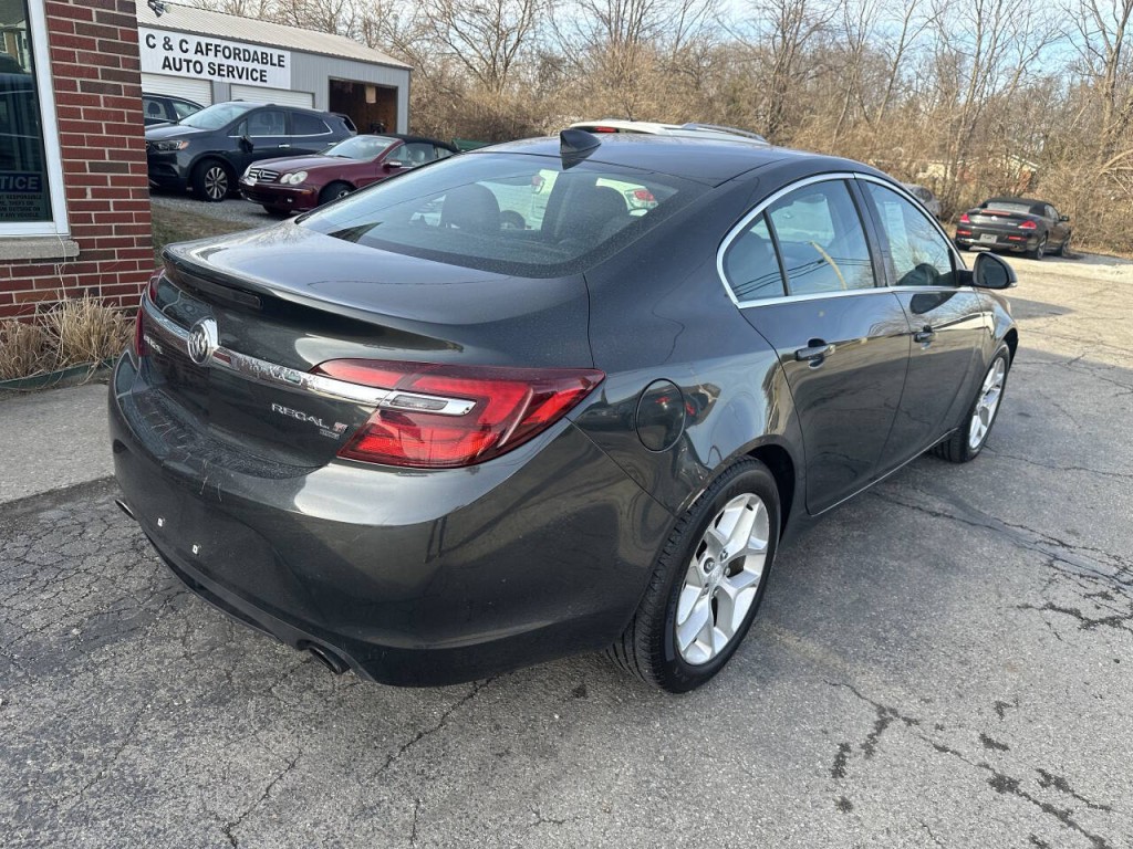 2016 Buick Regal Image 8